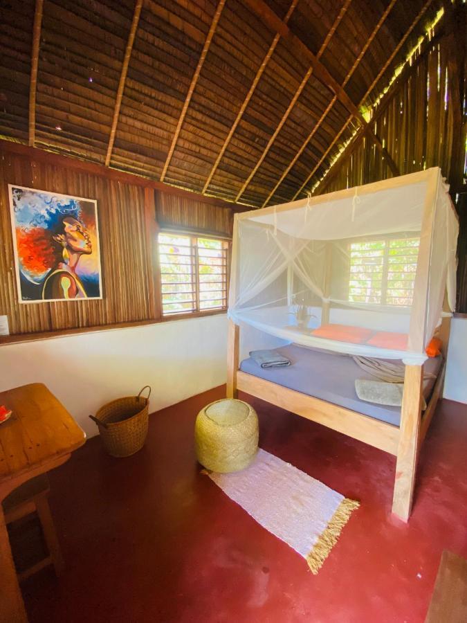 Ampangorinana Tamarin Lodge מראה חיצוני תמונה