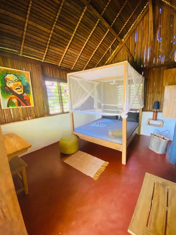 Ampangorinana Tamarin Lodge מראה חיצוני תמונה