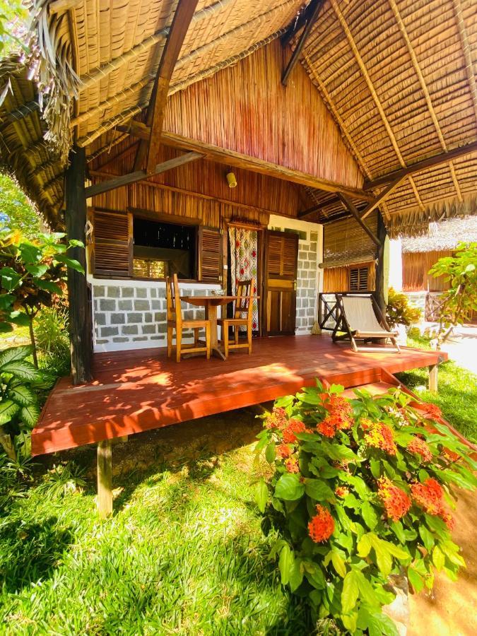 Ampangorinana Tamarin Lodge מראה חיצוני תמונה