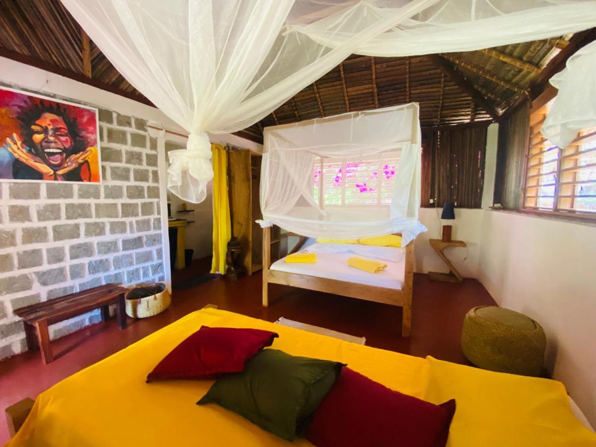 Ampangorinana Tamarin Lodge מראה חיצוני תמונה