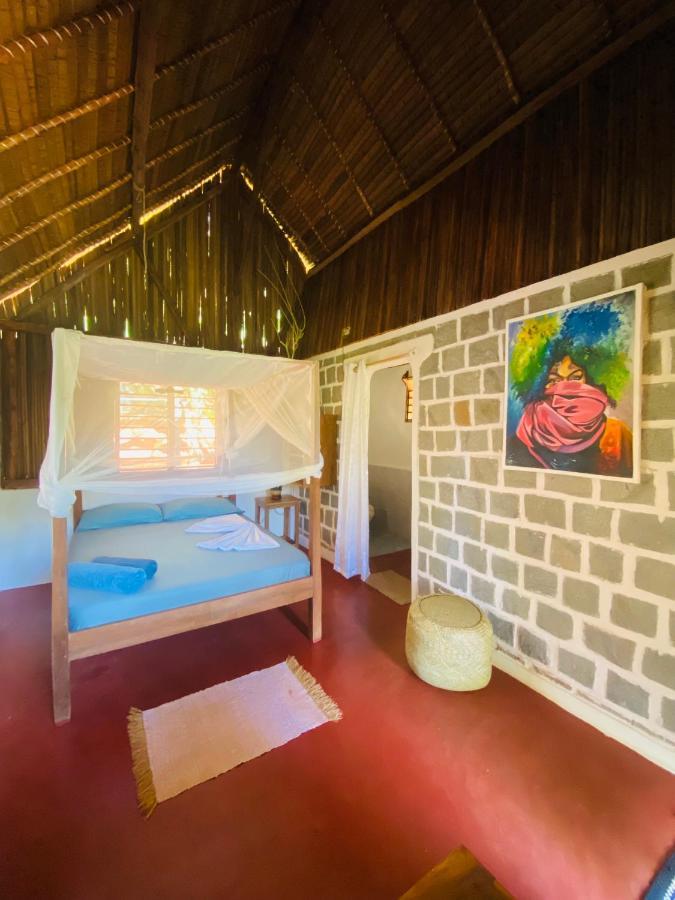 Ampangorinana Tamarin Lodge מראה חיצוני תמונה