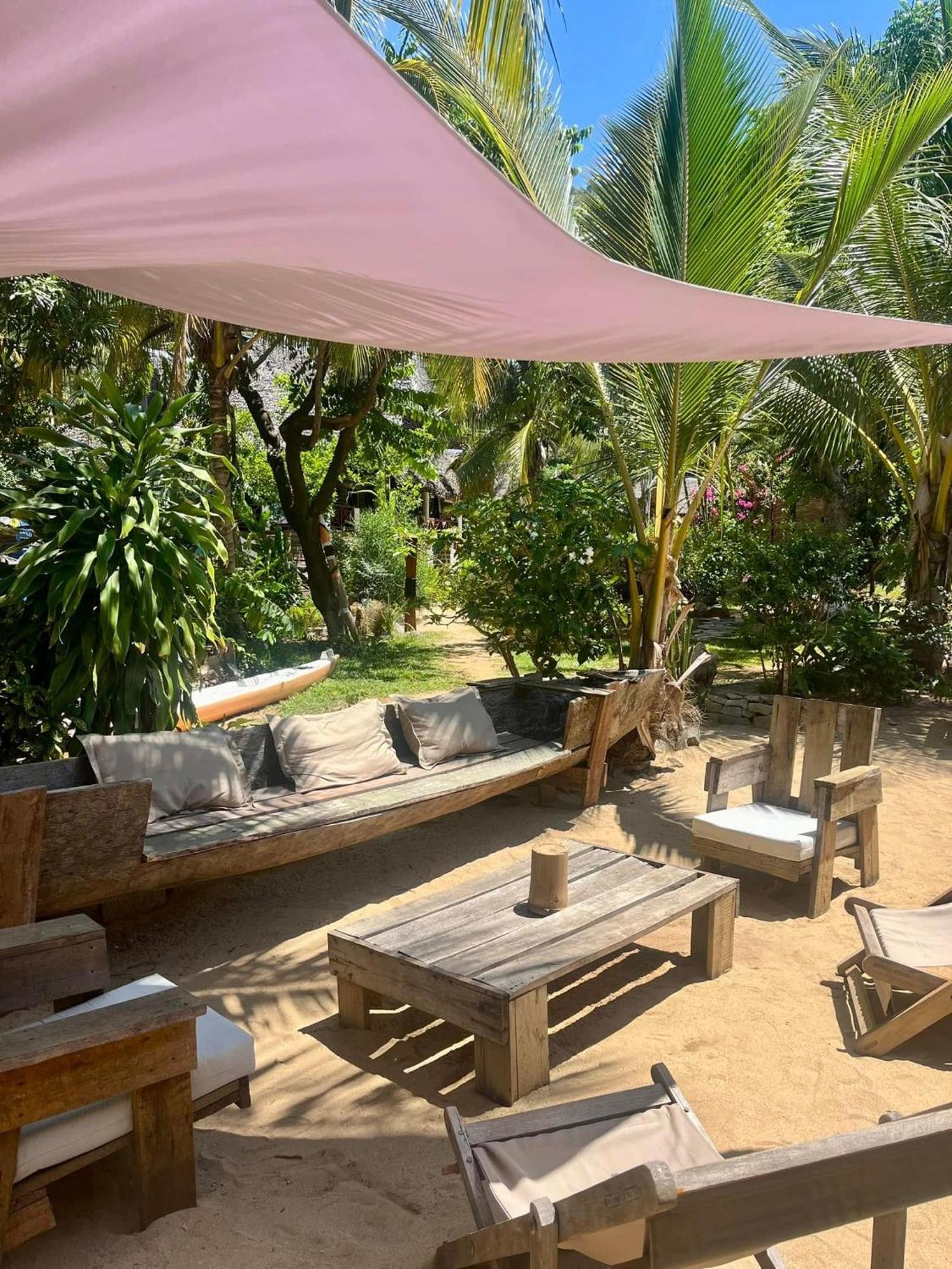 Ampangorinana Tamarin Lodge מראה חיצוני תמונה